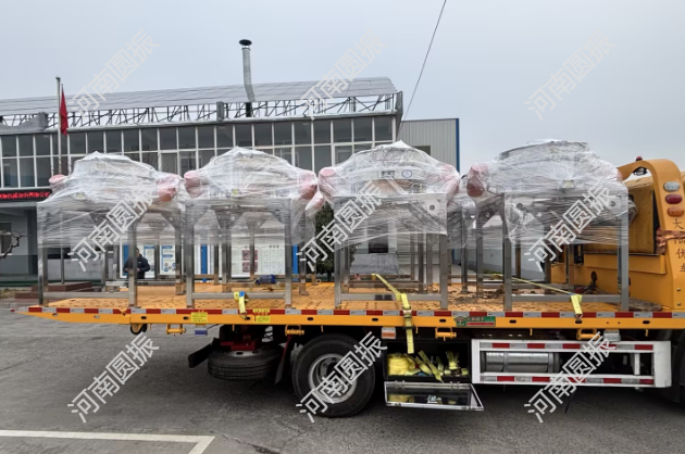 湖南省8臺直排篩裝車，準備發(fā)貨